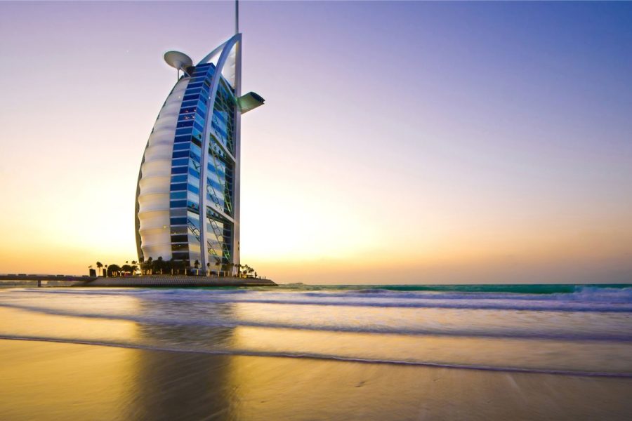 Explore the dazzling city of Dubai